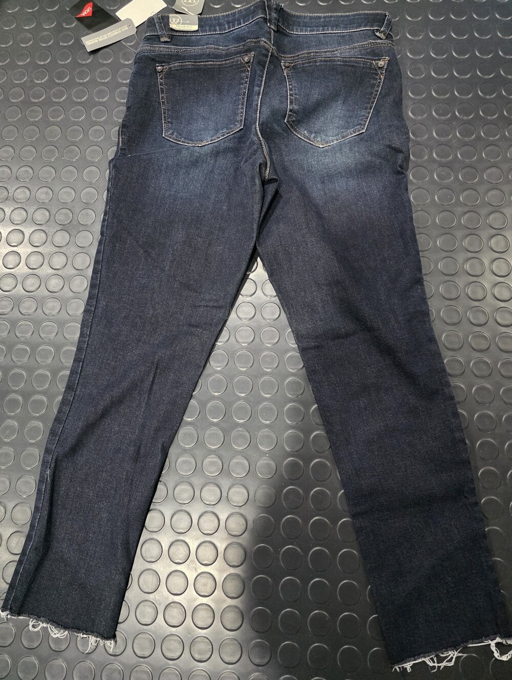 Wit & Wisdom 'Ab' Solution Raw Hem Skinny Jeans  *NEW* - Picture 9 of 9
